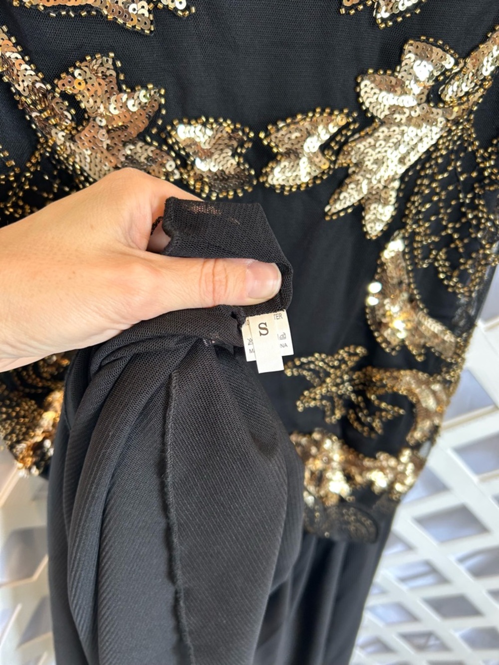Black Gold Sequin Beaded Formal Dress Size Small Sleeveless Midi Evening Prom - Picture 8 of 12